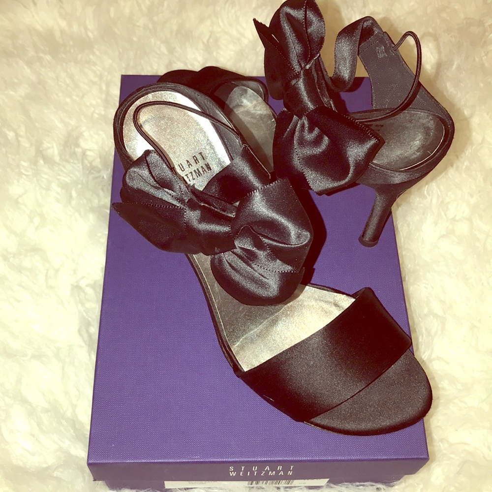 Satin heeled sandals